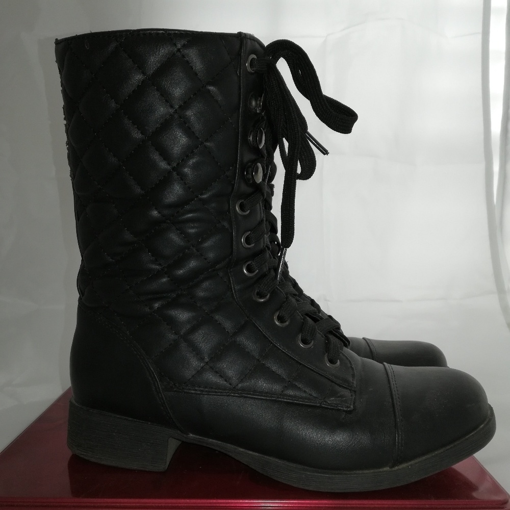 Black Quilted Combat Boots size 7